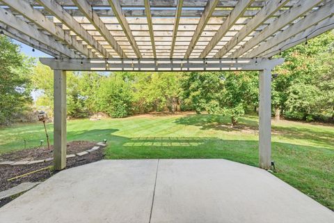 Tiny photo for 37W004 Ridgewood Drive, St. Charles, IL 60175 (MLS # 12497794)