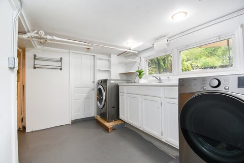 Tiny photo for 810 Belleforte Avenue, Oak Park, IL 60302 (MLS # 12783618)
