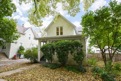 Photo of 810 Belleforte Avenue, Oak Park, IL 60302 (MLS # 12783618)