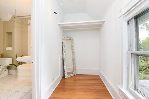 Tiny photo for 810 Belleforte Avenue, Oak Park, IL 60302 (MLS # 12783618)
