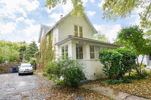Tiny photo for 810 Belleforte Avenue, Oak Park, IL 60302 (MLS # 12783618)