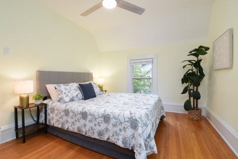 Tiny photo for 810 Belleforte Avenue, Oak Park, IL 60302 (MLS # 12783618)