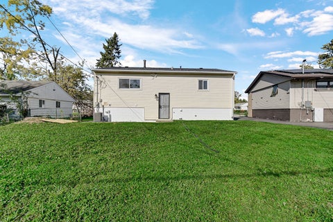 Tiny photo for 520 E Birch Drive, Glenwood, IL 60425 (MLS # 12795342)
