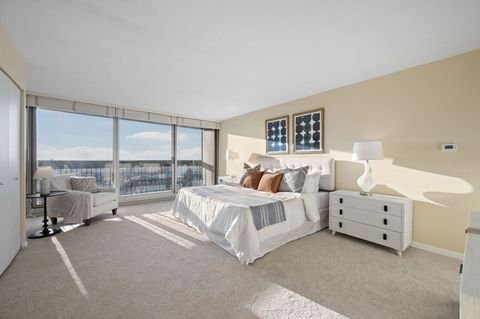 Tiny photo for 3470 N Lake Shore Drive #23A, Chicago, IL 60657 (MLS # 12518708)