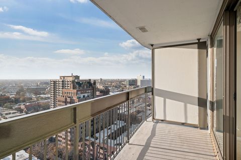 Tiny photo for 3470 N Lake Shore Drive #23A, Chicago, IL 60657 (MLS # 12518708)