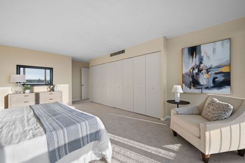 Tiny photo for 3470 N Lake Shore Drive #23A, Chicago, IL 60657 (MLS # 12518708)