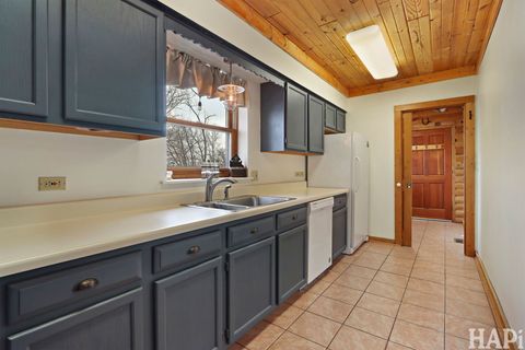 Tiny photo for 707 Quinn Road, McHenry, IL 60051 (MLS # 12620846)