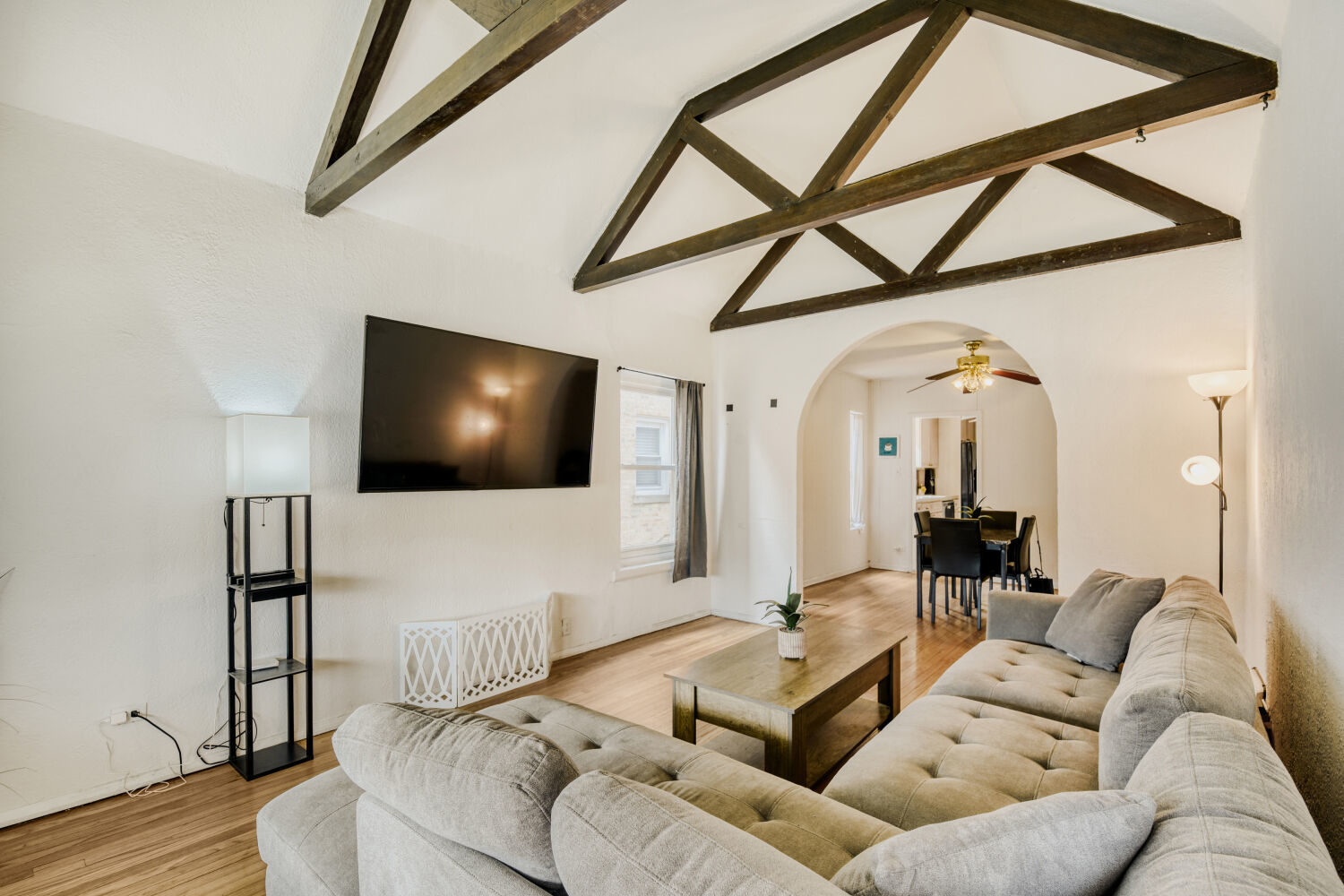 3918 N Nordica Avenue