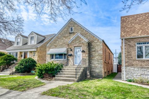 Photo of 3918 N Nordica Avenue, Chicago, IL 60634 (MLS # 12612394)
