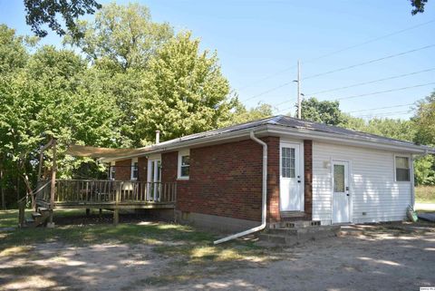 Tiny photo for 5730 Gardner EXPY Expy, Quincy, IL 62305 (MLS # 12459250)