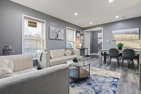 Tiny photo for 749 Manchester Avenue, Westchester, IL 60154 (MLS # 12268427)