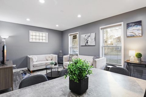 Tiny photo for 749 Manchester Avenue, Westchester, IL 60154 (MLS # 12268427)