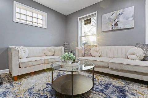 Tiny photo for 749 Manchester Avenue, Westchester, IL 60154 (MLS # 12268427)