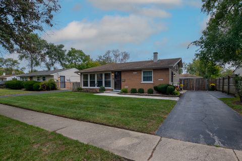 Photo of 16557 Plymouth Drive, Markham, IL 60428 (MLS # 12528226)