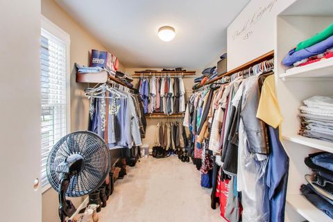 Tiny photo for 2822 N Brighton Place, Arlington Heights, IL 60004 (MLS # 12575500)