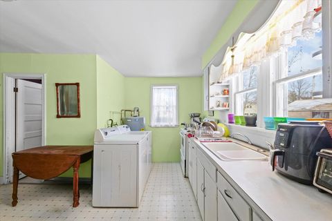 Tiny photo for 524 N State Street, Gibson City, IL 60936 (MLS # 12526385)