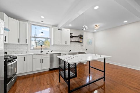 Tiny photo for 737 N Lorel Avenue, Chicago, IL 60644 (MLS # 12522625)