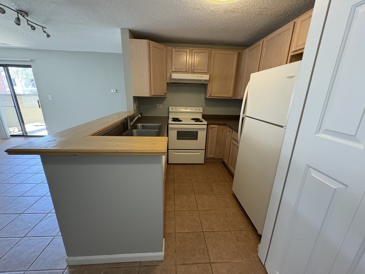 1975 N Hicks Road 108