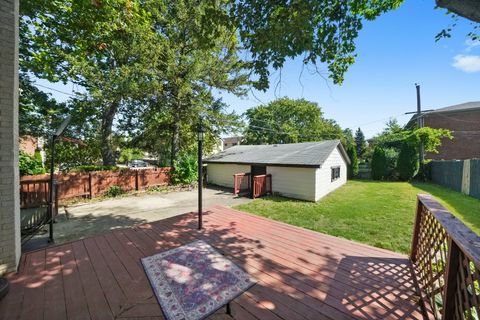 Tiny photo for 55 S Main Street, Glen Ellyn, IL 60137 (MLS # 12493147)