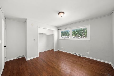 Tiny photo for 55 S Main Street, Glen Ellyn, IL 60137 (MLS # 12493147)