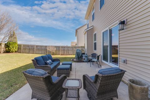 Tiny photo for 67 Dry Sage Circle, Bloomington, IL 61705 (MLS # 12585877)