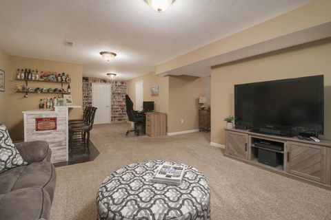 Tiny photo for 67 Dry Sage Circle, Bloomington, IL 61705 (MLS # 12585877)