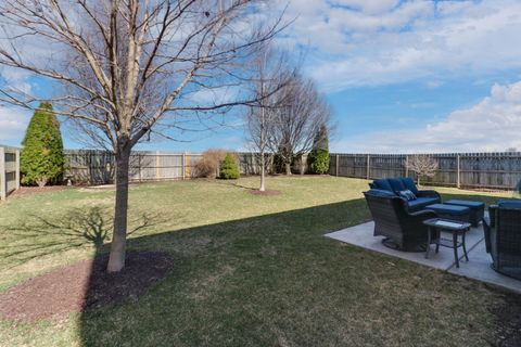 Tiny photo for 67 Dry Sage Circle, Bloomington, IL 61705 (MLS # 12585877)