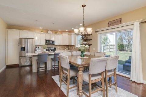 Tiny photo for 67 Dry Sage Circle, Bloomington, IL 61705 (MLS # 12585877)