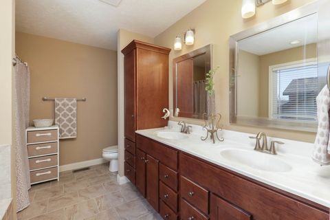 Tiny photo for 67 Dry Sage Circle, Bloomington, IL 61705 (MLS # 12585877)