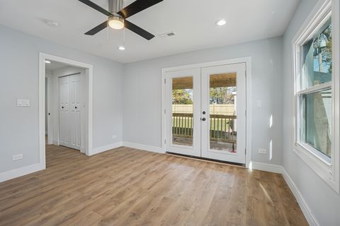 Tiny photo for 130 PARKVIEW Drive, Northlake, IL 60164 (MLS # 12513110)