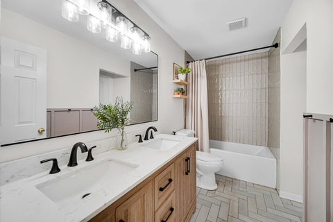 Tiny photo for 404 ASSEMBLY Drive, Bolingbrook, IL 60440 (MLS # 12779093)