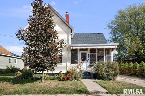 Tiny photo for 216 N Boss Street, Kewanee, IL 61443 (MLS # QC4268640)