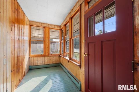 Tiny photo for 216 N Boss Street, Kewanee, IL 61443 (MLS # QC4268640)