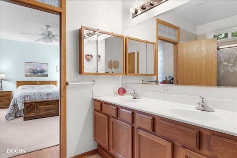 Tiny photo for 623 Queen Drive, Oswego, IL 60543 (MLS # 12464540)