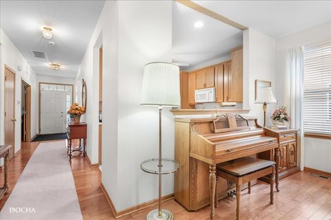 Tiny photo for 623 Queen Drive, Oswego, IL 60543 (MLS # 12464540)