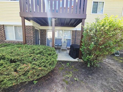 Tiny photo for 748 Sterling Court #A1, Bartlett, IL 60103 (MLS # 12453542)
