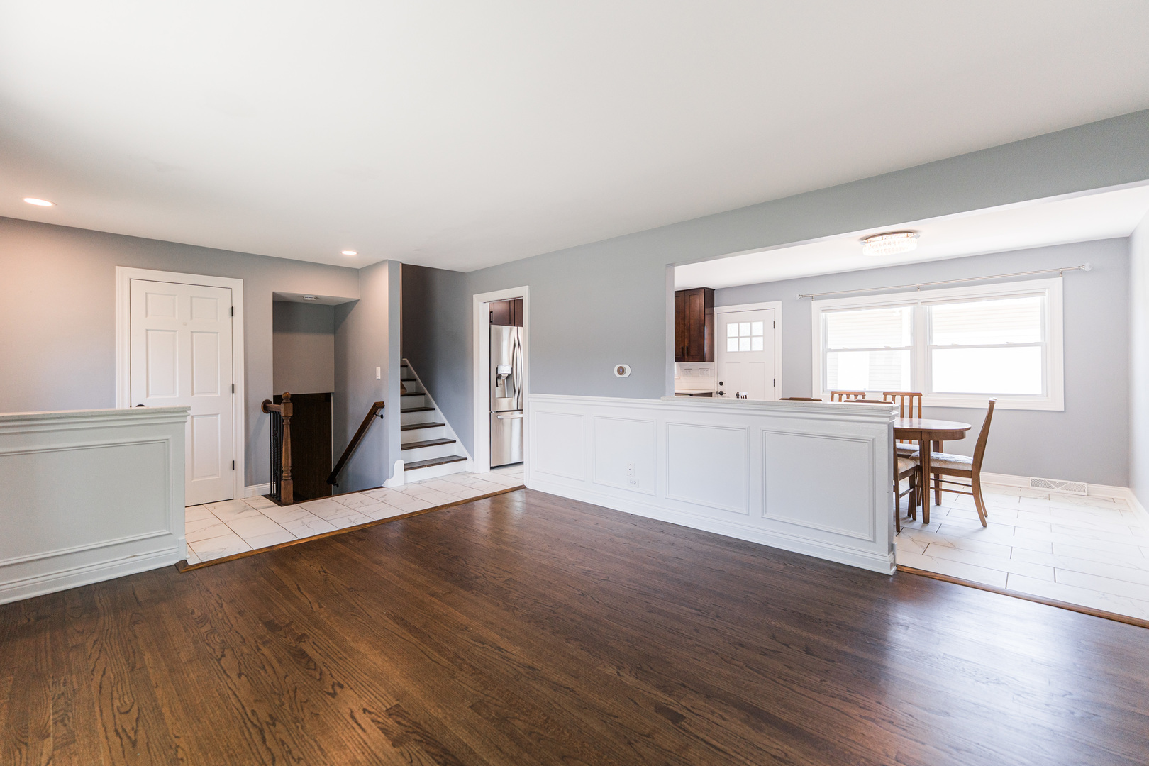 7 N Lincoln Avenue