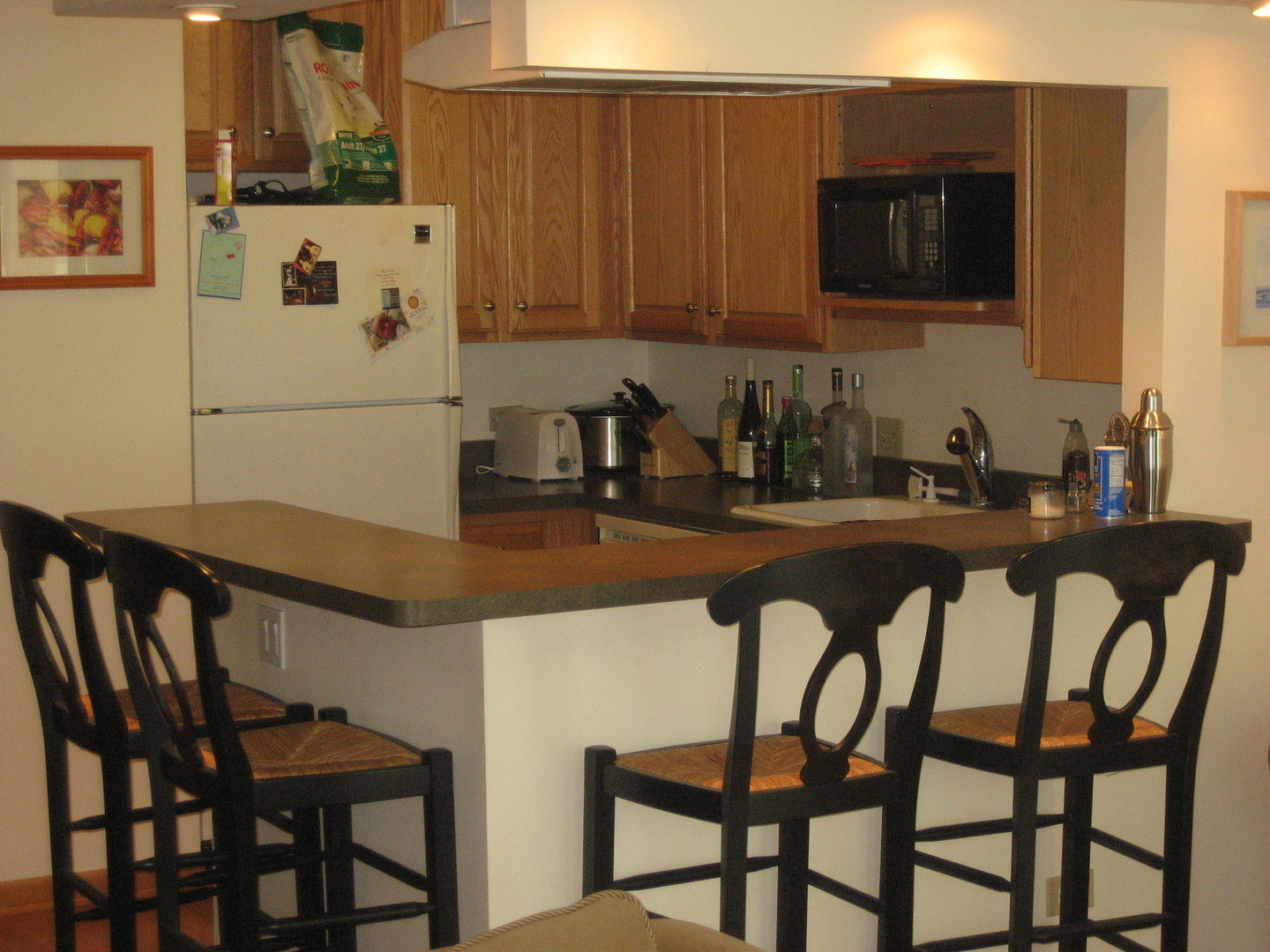 440 N McClurg Court 708