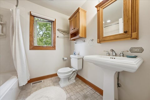 Tiny photo for 455 N Joyce Street, Lombard, IL 60148 (MLS # 12742995)