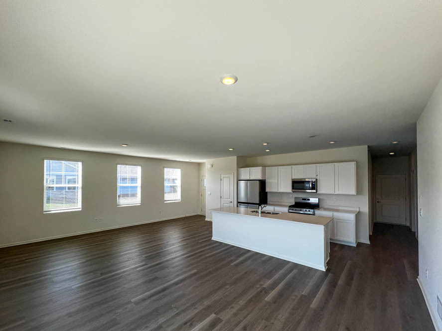 2422 Glacier Street