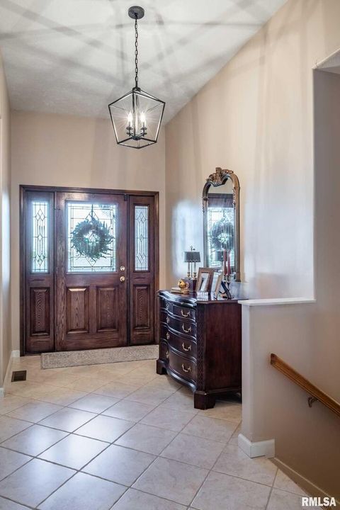 Tiny photo for 402 Majestic Oak Drive, Murphysboro, IL 62966 (MLS # QC4269333)