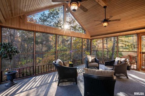 Tiny photo for 402 Majestic Oak Drive, Murphysboro, IL 62966 (MLS # QC4269333)