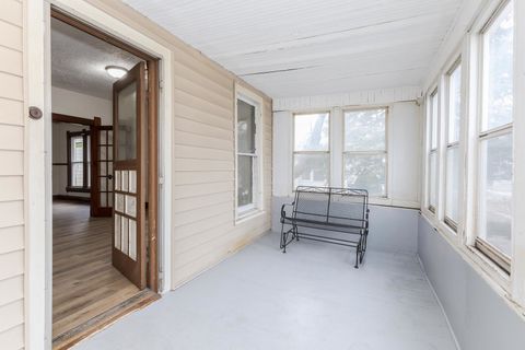 Tiny photo for 726 W South Street, Pontiac, IL 61764 (MLS # 12547960)