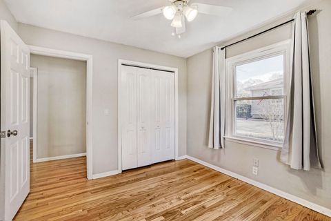 Tiny photo for 3 Sunset Lane, Algonquin, IL 60102 (MLS # 12598536)