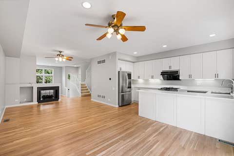 Tiny photo for 1845 Prairie Street, Glenview, IL 60025 (MLS # 12725122)