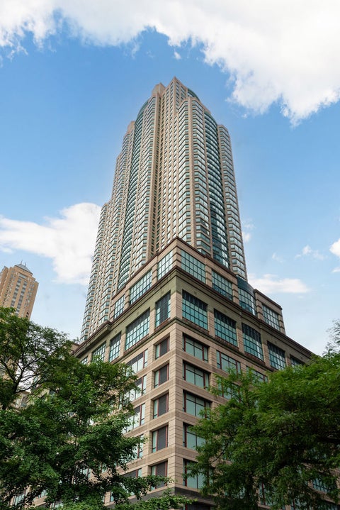Photo of 100 E Huron Street #1506, Chicago, IL 60611 (MLS # 12722953)