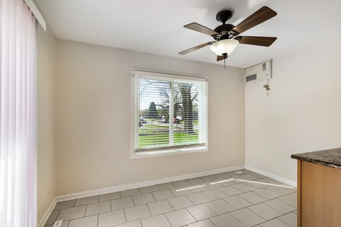 Tiny photo for 2474 Sunlight Court, Aurora, IL 60502 (MLS # 12683507)