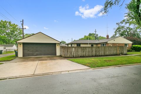 Tiny photo for 17303 Chicago Avenue, Lansing, IL 60438 (MLS # 12583905)