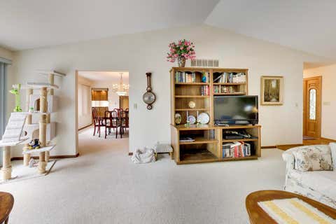 Tiny photo for 2899 Nish Road, Crystal Lake, IL 60012 (MLS # 12695530)