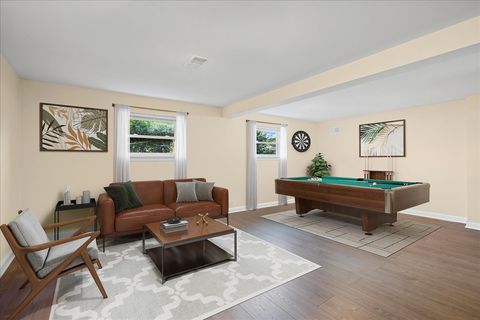 Tiny photo for 1605 E Frederick Street, Arlington Heights, IL 60004 (MLS # 12507152)